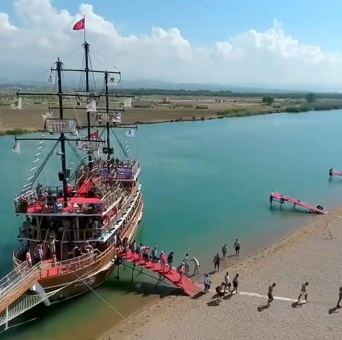 Manavgat River Cruise, Waterfalls and Market Tour from Alanya