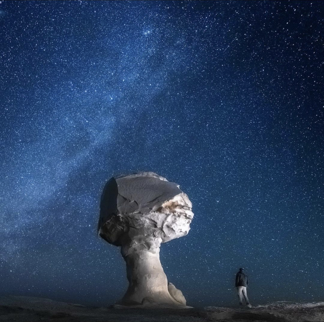 🌌 Desert Vibes: night in the White and Black Desert - image 6