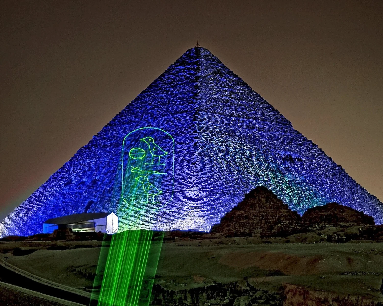 🌟 Night Show at the Giza Pyramids: A Spectacular of Light and Pharaonic Legends - image 3