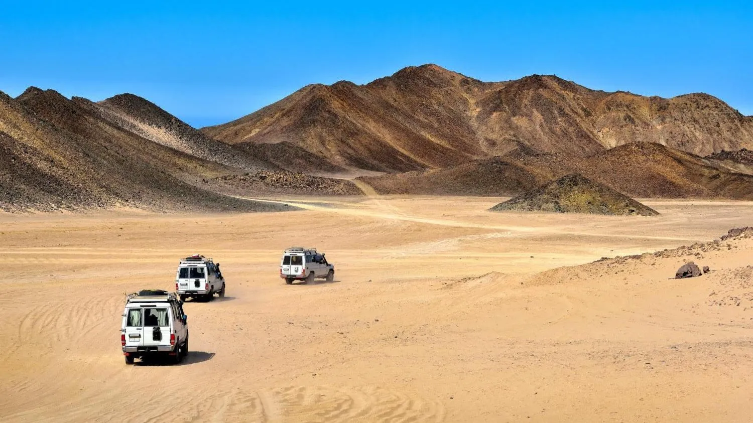 Jeep Safari Adventure from Sahl-Hasheesh