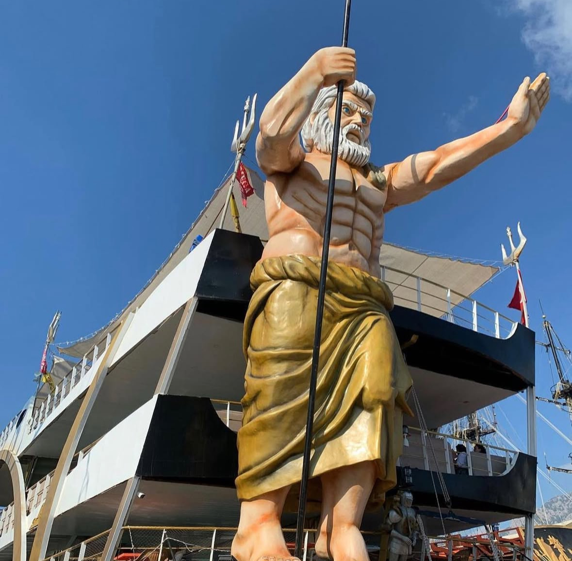 Antalya: Megastar Catamaran Cruise With Foam Party Free Lunch and Swim Breaks - image 6