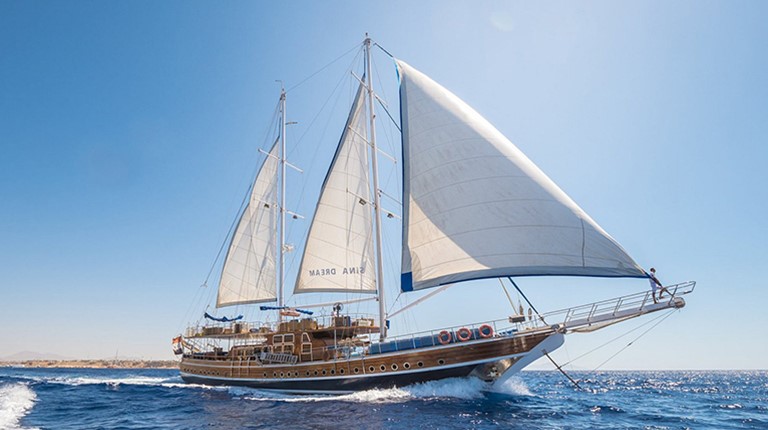 Pirate Yacht "Sina Dream" Excursion to Ras Mohammed National Park